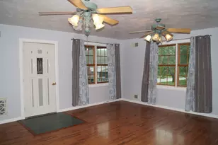 606 Beech St, Derry Township, PA 15627 - Photo 15