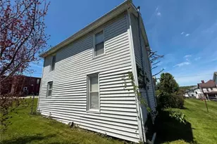 14 E Church St, Masontown, PA 15461 - Photo 13
