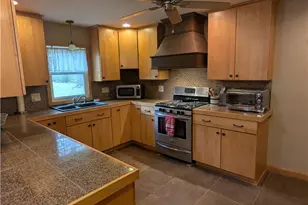 3106 Fernwood Ln, Neshannock Township, PA 16105 - Photo 5