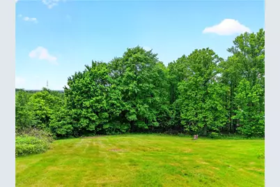 124 Bunker Hill Rd, Center Township, PA 15001 - Photo 9