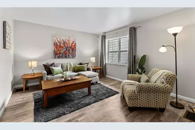 4242 Lydia, Pittsburgh, PA 15207 - Photo 5
