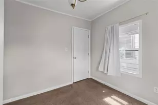4242 Lydia, Pittsburgh, PA 15207 - Photo 19