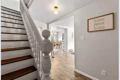 4242 Lydia, Pittsburgh, PA 15207 - Photo 3