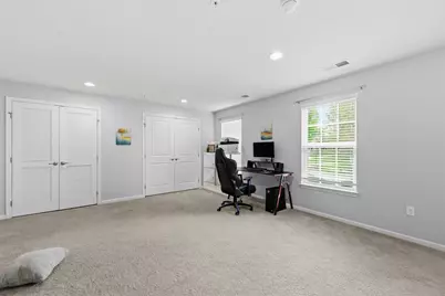 224 Thornapple Ln, Cranberry Township, PA 16066 - Photo 5
