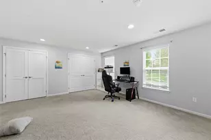 224 Thornapple Ln, Cranberry Township, PA 16066 - Photo 5