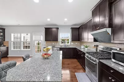 224 Thornapple Ln, Cranberry Township, PA 16066 - Photo 9