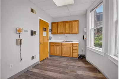 92 Bradford Ave, Pittsburgh, PA 15205 - Photo 13