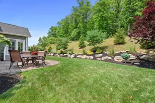 307 Longmore Dr, Adams Township, PA 16046 - Photo 41
