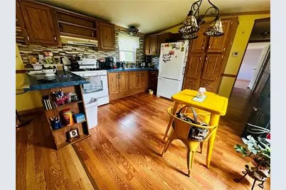 142 East Alley, Franklin Township, PA 15370 - Photo 5