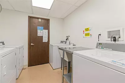5600 Munhall Rd #314, Pittsburgh, PA 15217 - Photo 21