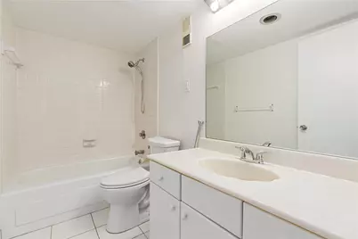 5600 Munhall Rd #314, Pittsburgh, PA 15217 - Photo 17