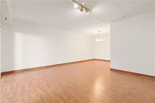 5600 Munhall Rd, Pittsburgh, PA 15217 - Photo 11