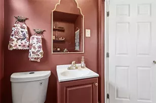 236 Elm Rd, Ambridge, PA 15003 - Photo 17