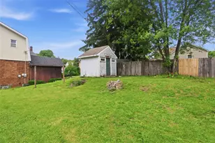 236 Elm Rd, Ambridge, PA 15003 - Photo 25