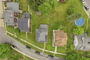 236 Elm Rd, Ambridge, PA 15003 - Photo 27