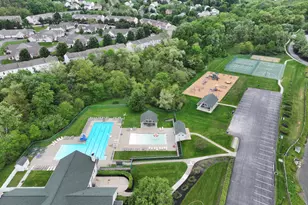 81604 Lost Valley Dr, Adams Township, PA 16046 - Photo 5
