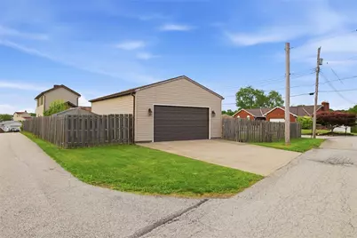 2424 Elm St, Liberty Boro, PA 15133 - Photo 37