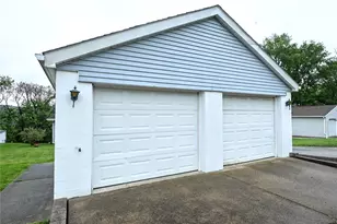 16 Robinson St, Carroll Twp, PA 15063 - Photo 3