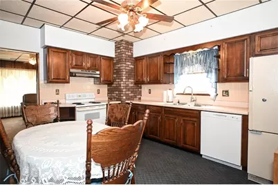 16 Robinson St, Carroll Twp, PA 15063 - Photo 9