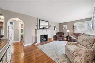 117 Delaware Ave, Scottdale, PA 15683 - Photo 9