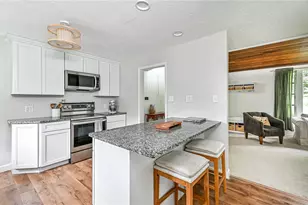 10595 Crest Rd, Pittsburgh, PA 15090 - Photo 9