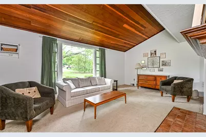10595 Crest Rd, Pittsburgh, PA 15090 - Photo 5