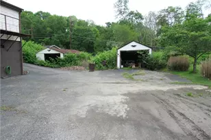 105 Ecker Ln, Indiana Township, PA 15024 - Photo 7
