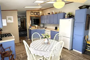 114 Brent Ln, Somerset Township, PA 15501 - Photo 13
