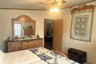 114 Brent Ln, Somerset Township, PA 15501 - Photo 27