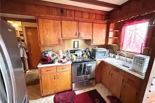 2247 Vermont Ave, West Mifflin, PA 15122 - Photo 9