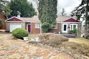 2247 Vermont Ave, West Mifflin, PA 15122 - Photo 1