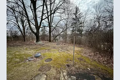 2247 Vermont Ave, West Mifflin, PA 15122 - Photo 25