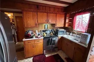 2247 Vermont Ave, West Mifflin, PA 15122 - Photo 9
