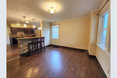 8 Riverside Ct, Pittsburgh, PA 15238 - Photo 1