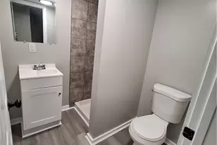 6069 McPherson Ave, Bethel Park, PA 15102 - Photo 5