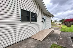 205 University St, Verona, PA 15147 - Photo 1