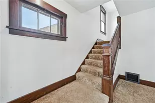 1045 Myrtle Pl, Sharon, PA 16146 - Photo 15
