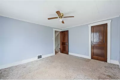 1045 Myrtle Pl, Sharon, PA 16146 - Photo 19