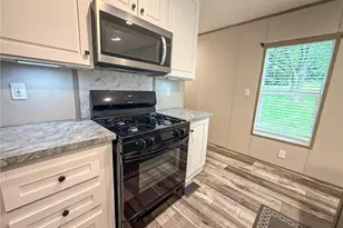 308 Nickel Ln, Center Township, PA 16001 - Photo 15