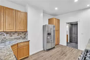 1302 Basin St, Pittsburgh, PA 15212 - Photo 9