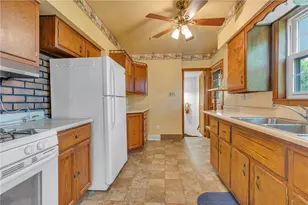 4026 Patterson Rd, Raccoon Township, PA 15001 - Photo 7