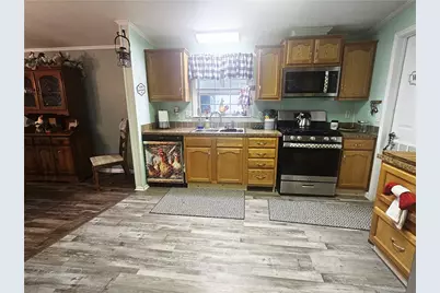 612 Primrose Ln, East Huntington, PA 15666 - Photo 9