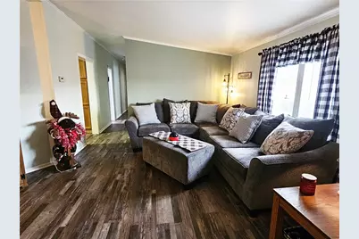 612 Primrose Ln, East Huntington, PA 15666 - Photo 3