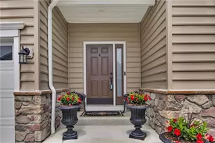 303 Jefferson Ln, Cranberry Township, PA 16066 - Photo 3
