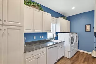 303 Jefferson Ln, Cranberry Township, PA 16066 - Photo 23