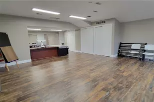2413 Nicholson Rd, Pittsburgh, PA 15143 - Photo 13