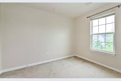 1958 Georgetown Dr, Pittsburgh, PA 15143 - Photo 21