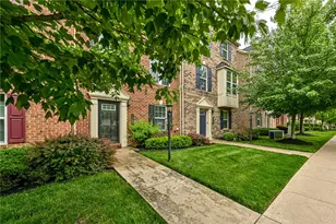 1958 Georgetown Dr, Pittsburgh, PA 15143 - Photo 3