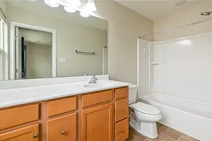 1958 Georgetown Dr, Pittsburgh, PA 15143 - Photo 19