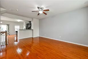 1958 Georgetown Dr, Pittsburgh, PA 15143 - Photo 11